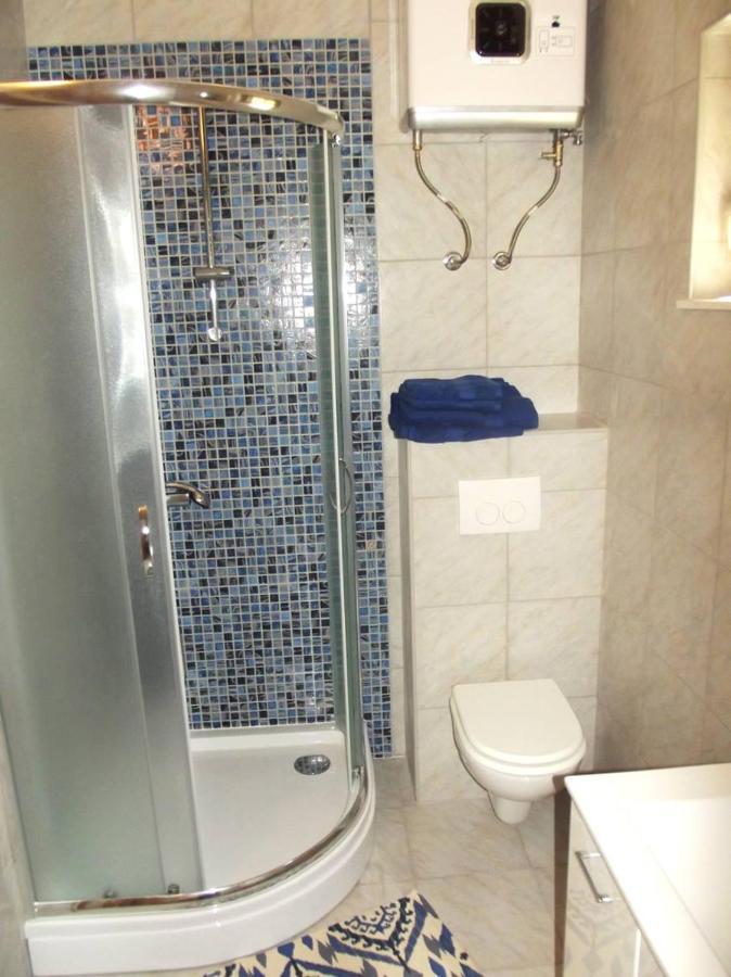 Apartmani Juliska ピロヴァッツ エクステリア 写真